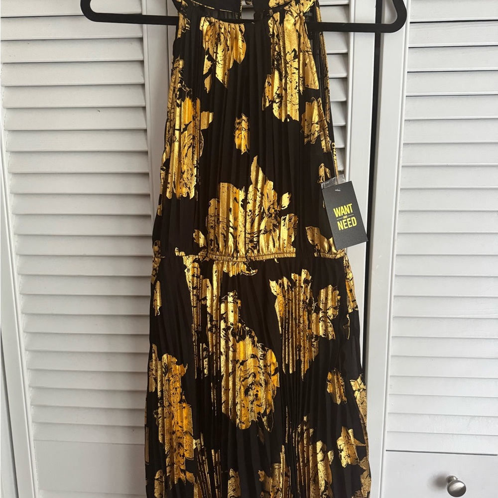 Want Need Black and Gold Mini Dress Size L